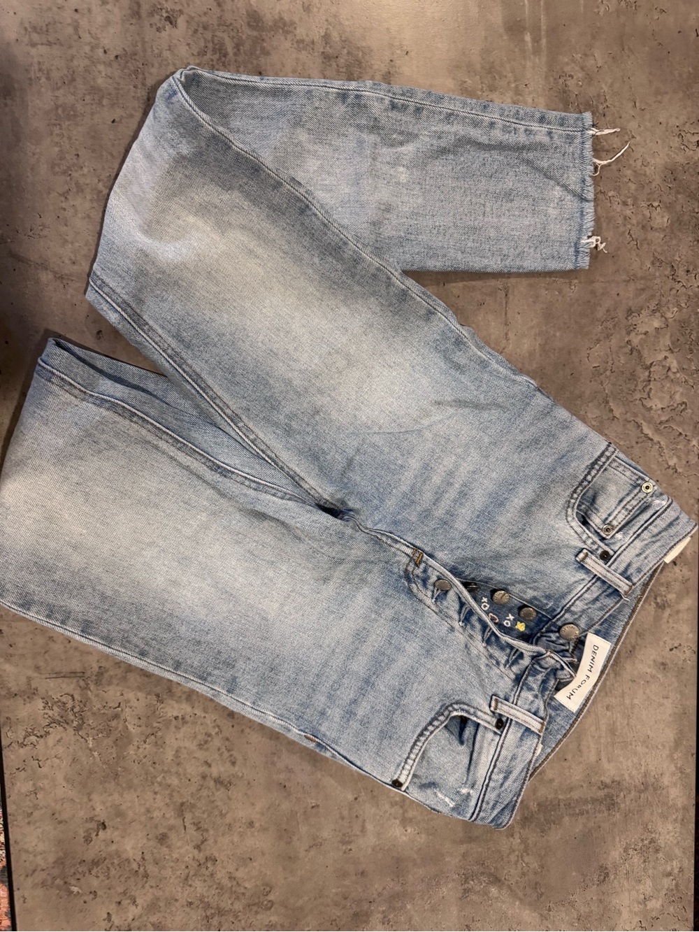 Denim Forum Light Wash High-Rise Straight Jeans